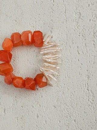 Ember Bloom — Red Agate & Freshwater Pearl Bracelet