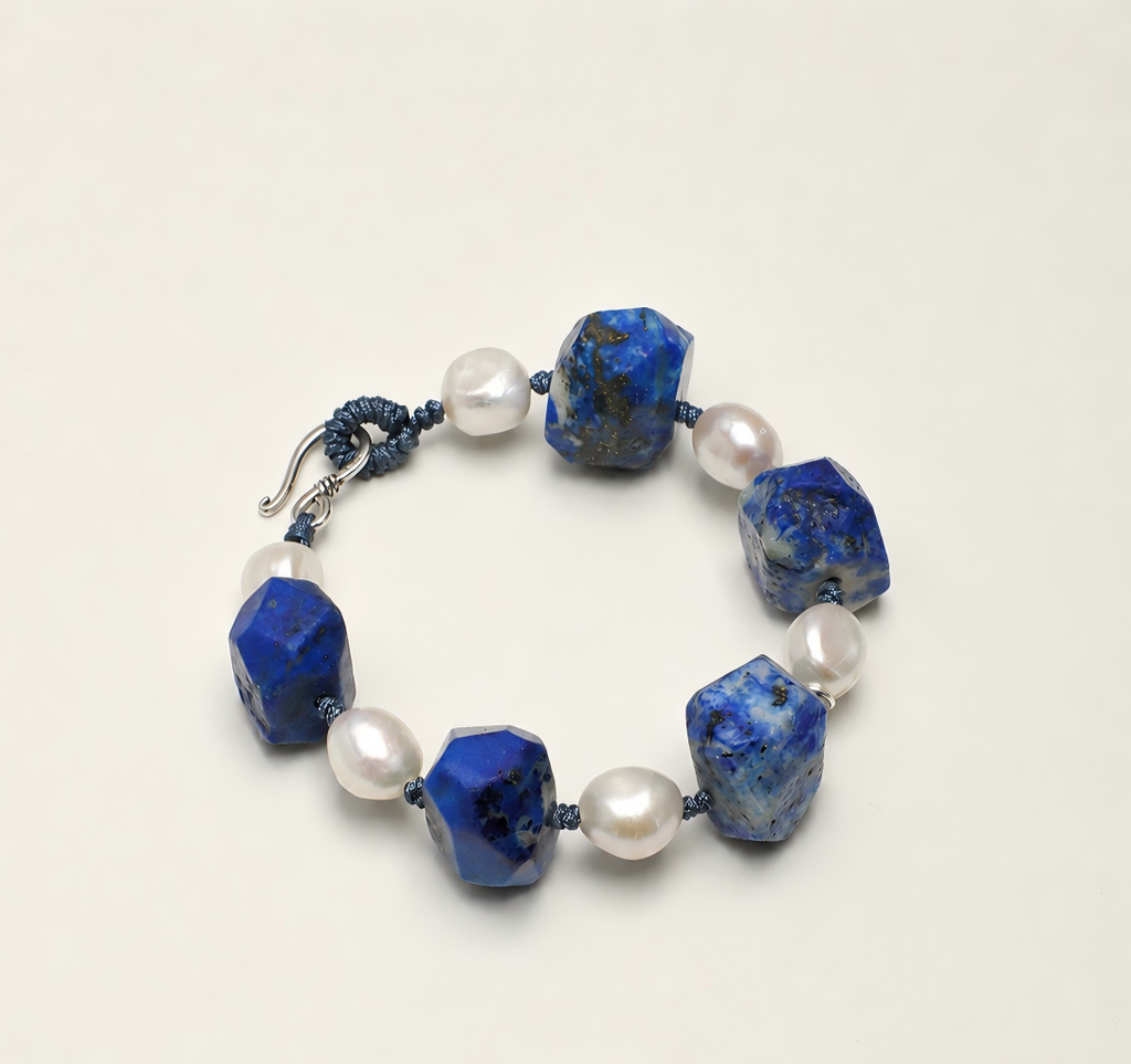 Mineral Tide — Lapis Lazuli & Pearl Bracelet | LUNEORAE