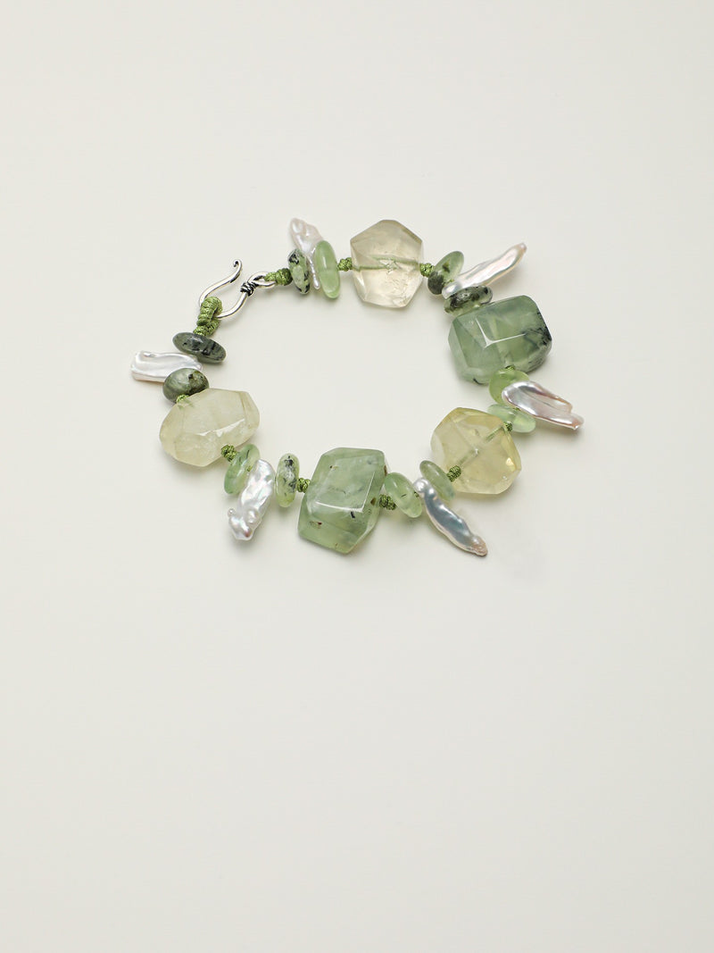 Verdant Glow — Prehnite & Citrine Pearl Bracelet