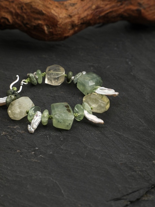 Verdant Glow — Prehnite & Citrine Pearl Bracelet