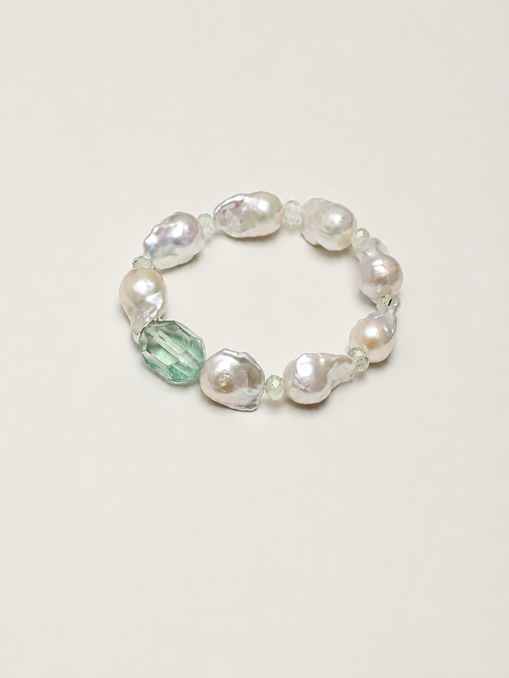 Verdant Tide — Fluorite & Baroque Pearl Bracelet
