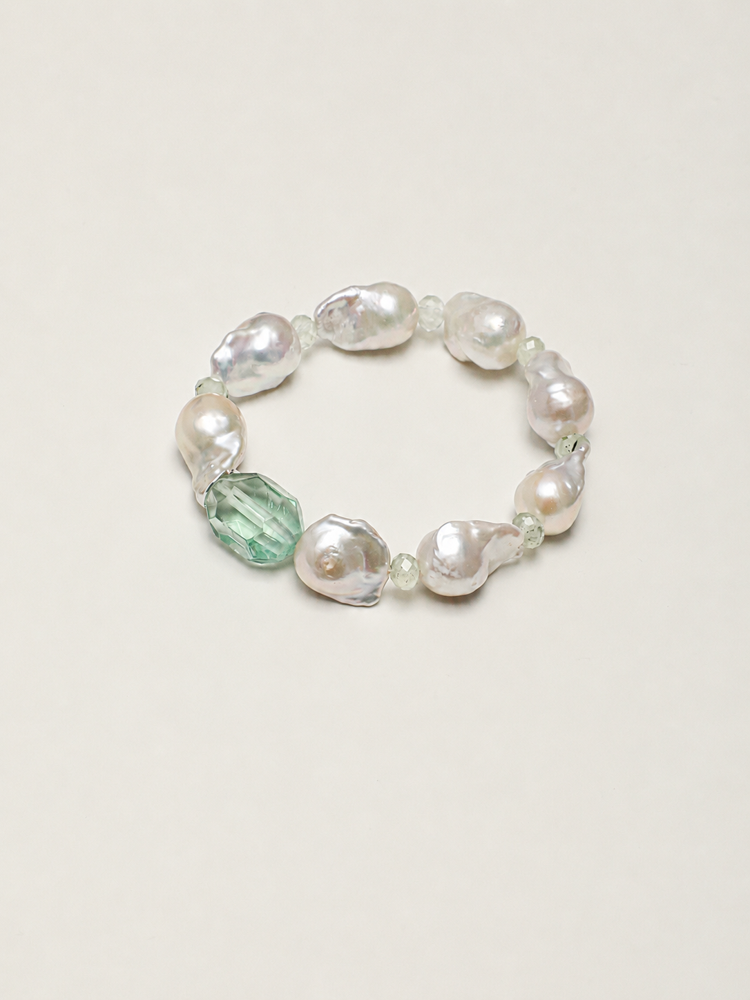 Verdant Tide — Fluorite & Baroque Pearl Bracelet