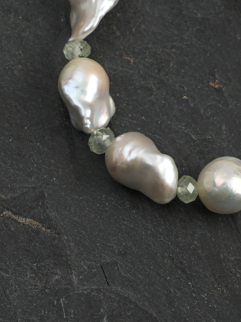 Verdant Tide — Fluorite & Baroque Pearl Bracelet