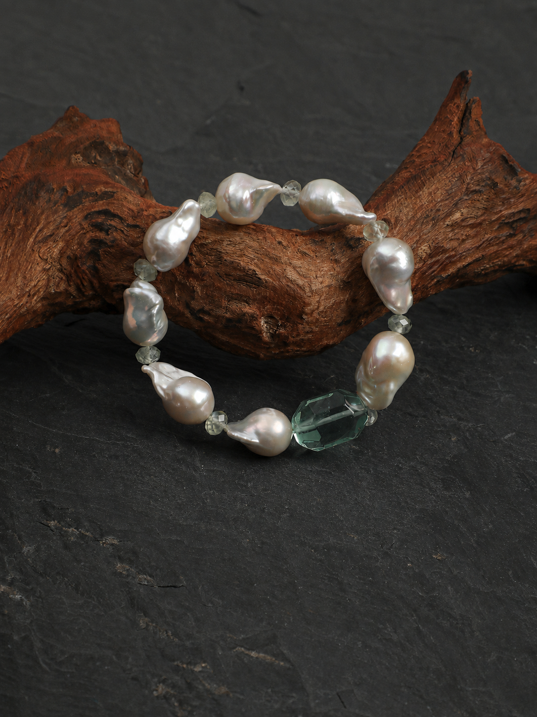 Verdant Tide — Fluorite & Baroque Pearl Bracelet