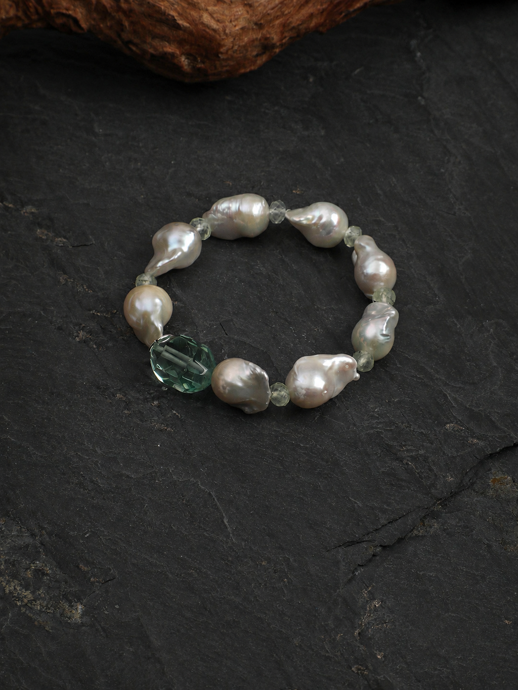 Verdant Tide — Fluorite & Baroque Pearl Bracelet