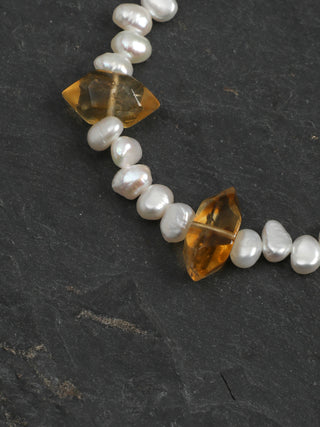 Golden Gleam — Citrine & Baroque Pearl Bracelet