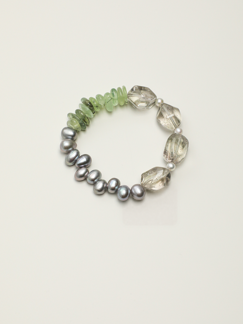 Verdant Mist — Green Crystal & Freshwater Pearl Bracelet