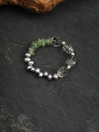 Verdant Mist — Green Crystal & Freshwater Pearl Bracelet